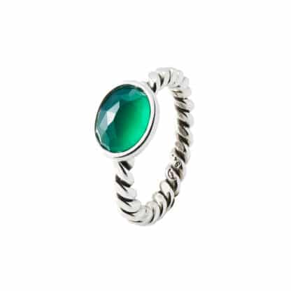 Tvunnet ring med fasettert, grønn onyx